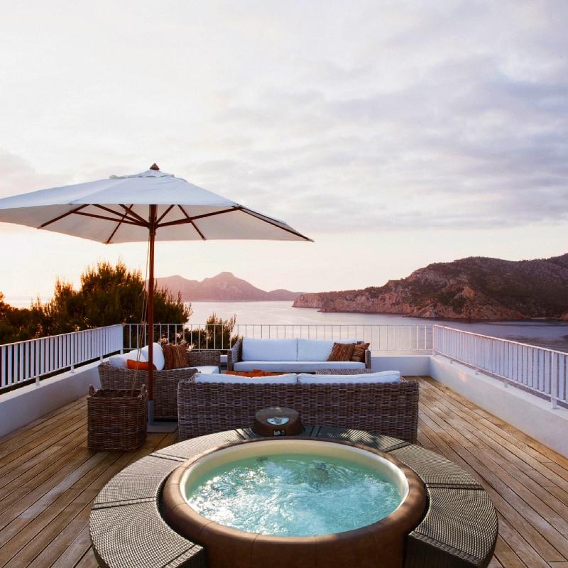 Portable Hot Tubs | White Pine Outdoors, Rhode Island