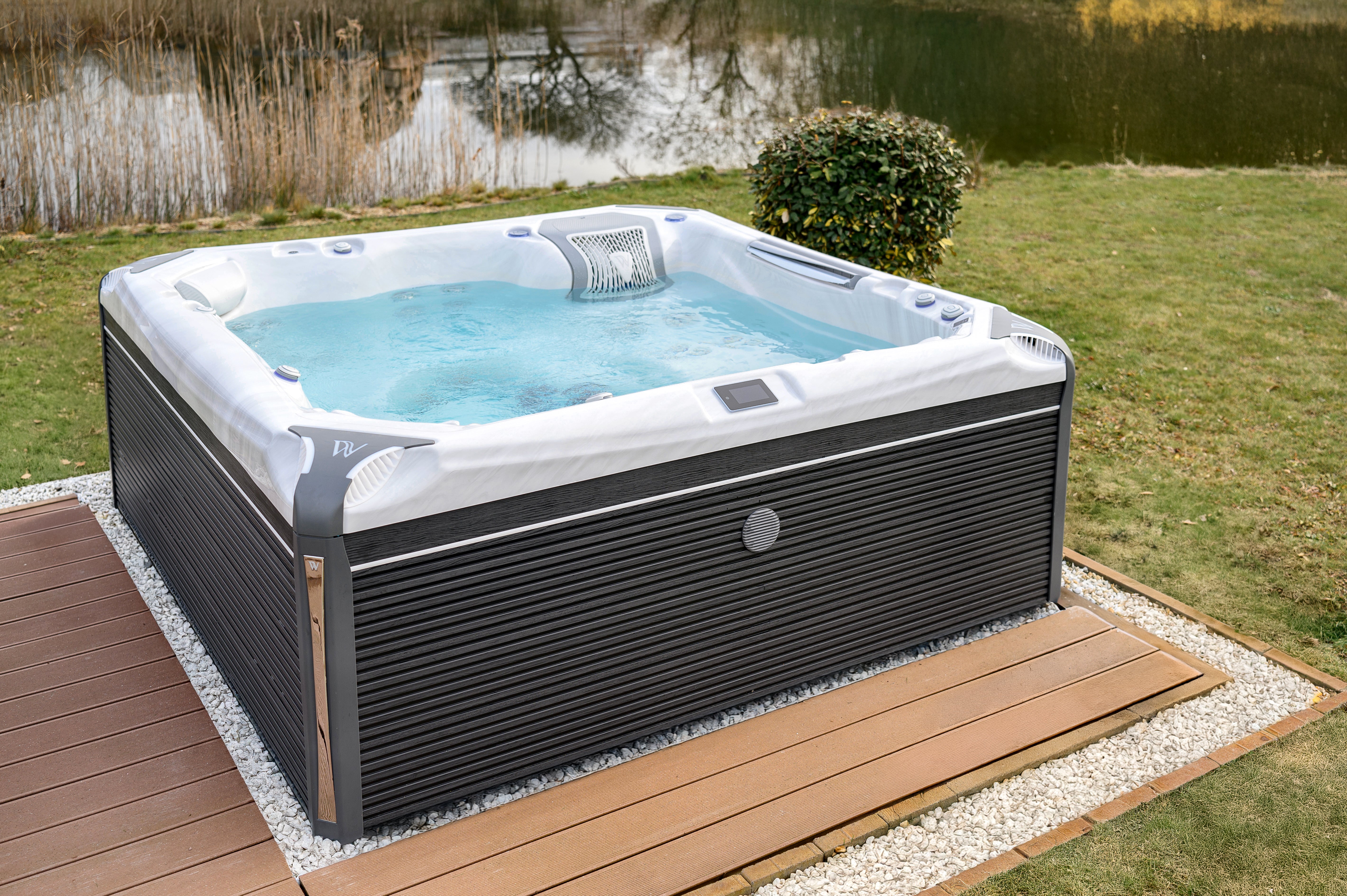 Wellis: Kilimanjaro Spa – WhitePine Outdoors